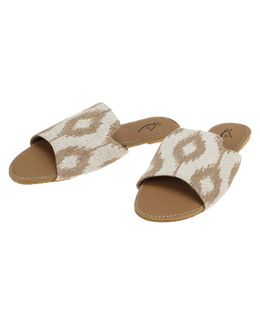 مشكاة صندل Twist Ethnic